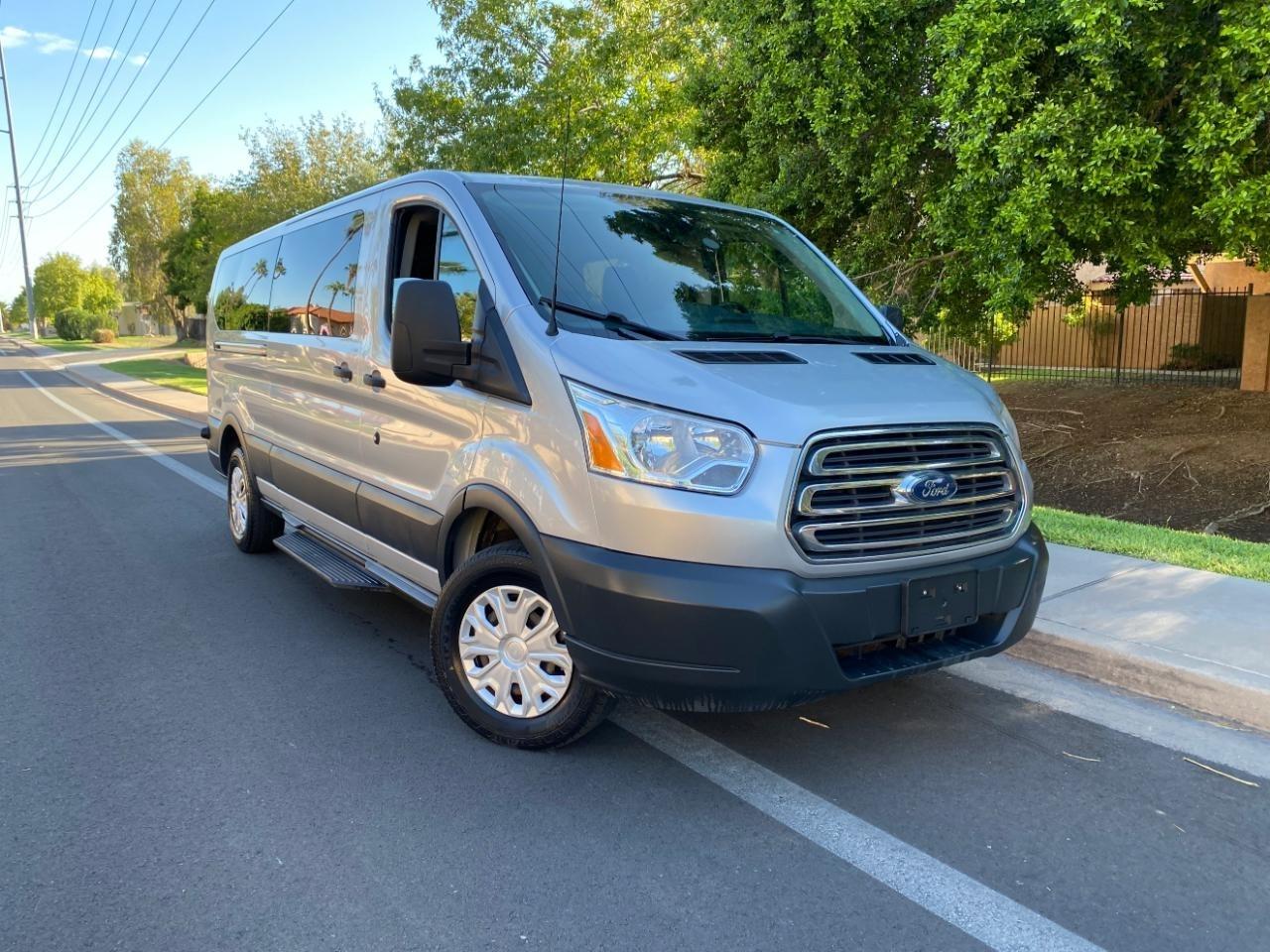 ford transit wagon 2017 1FBZX2YM6HKB04891 image ford transit wagon 2017 1FBZX2YM6HKB04891 image